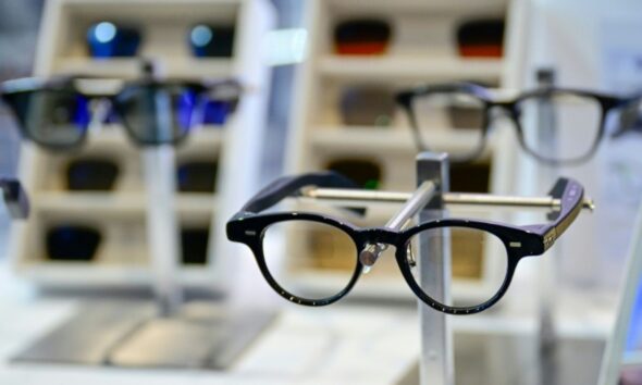 Des lunettes qui filment sans prévenir, l'Europe dit stop