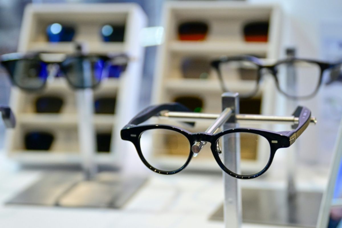 Des lunettes qui filment sans prévenir, l'Europe dit stop
