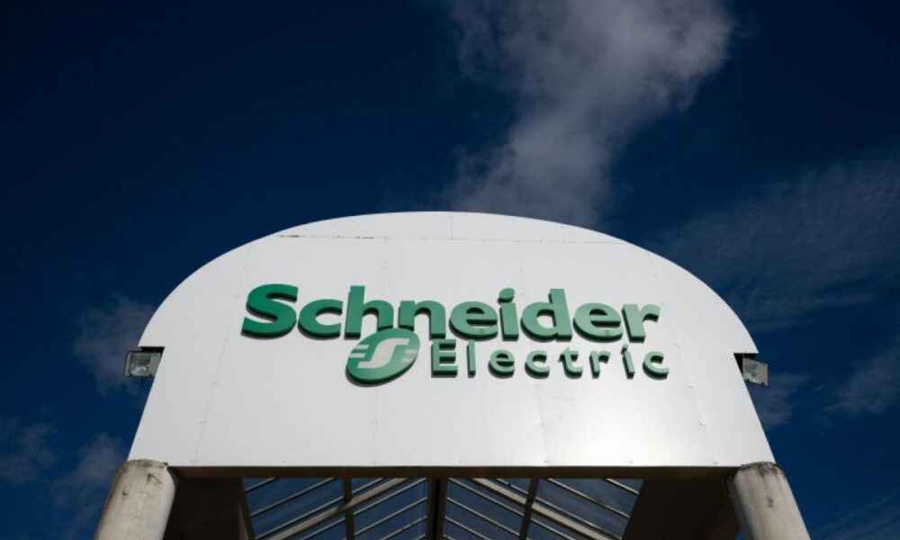 Schneider Electric met plus de 20 milliards d'euros sur le logiciel industriel