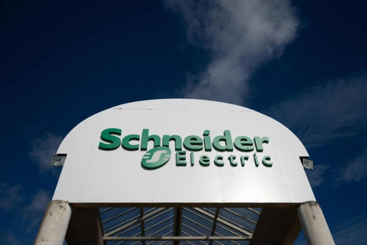 Schneider Electric met plus de 20 milliards d'euros sur le logiciel industriel