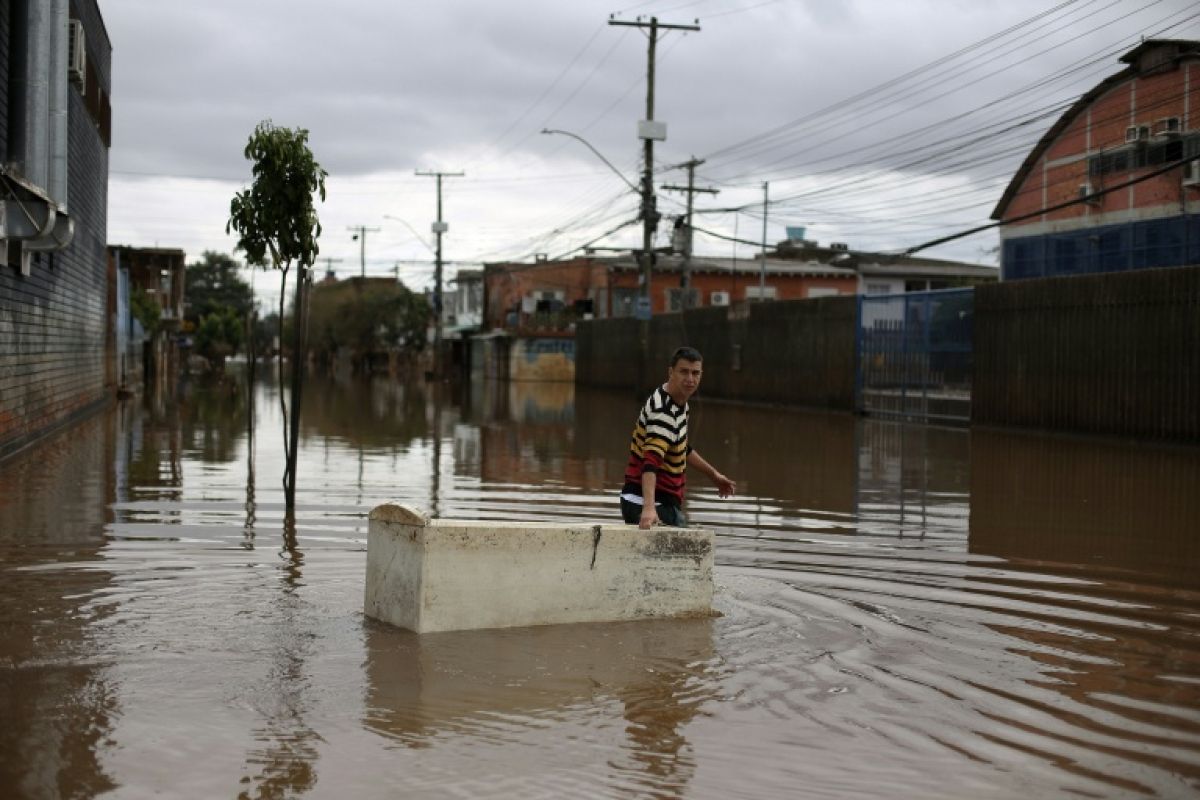 Le Brésil réclame plus de cent millions de dollars à Shell après les inondations de 2024