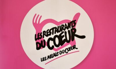 Les Enflures, la nouvelle troupe des Restos du Coeur pour faire rire et récolter