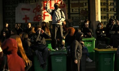 Moins de blocages dans les lycées, mais la mobilisation ne faiblit pas