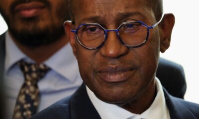 Le Parlement raye le Code noir des textes de loi français