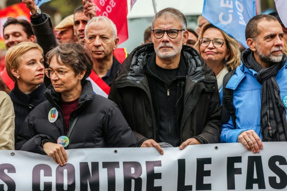 Orléans retient son souffle avant le grand oral de Marine Le Pen