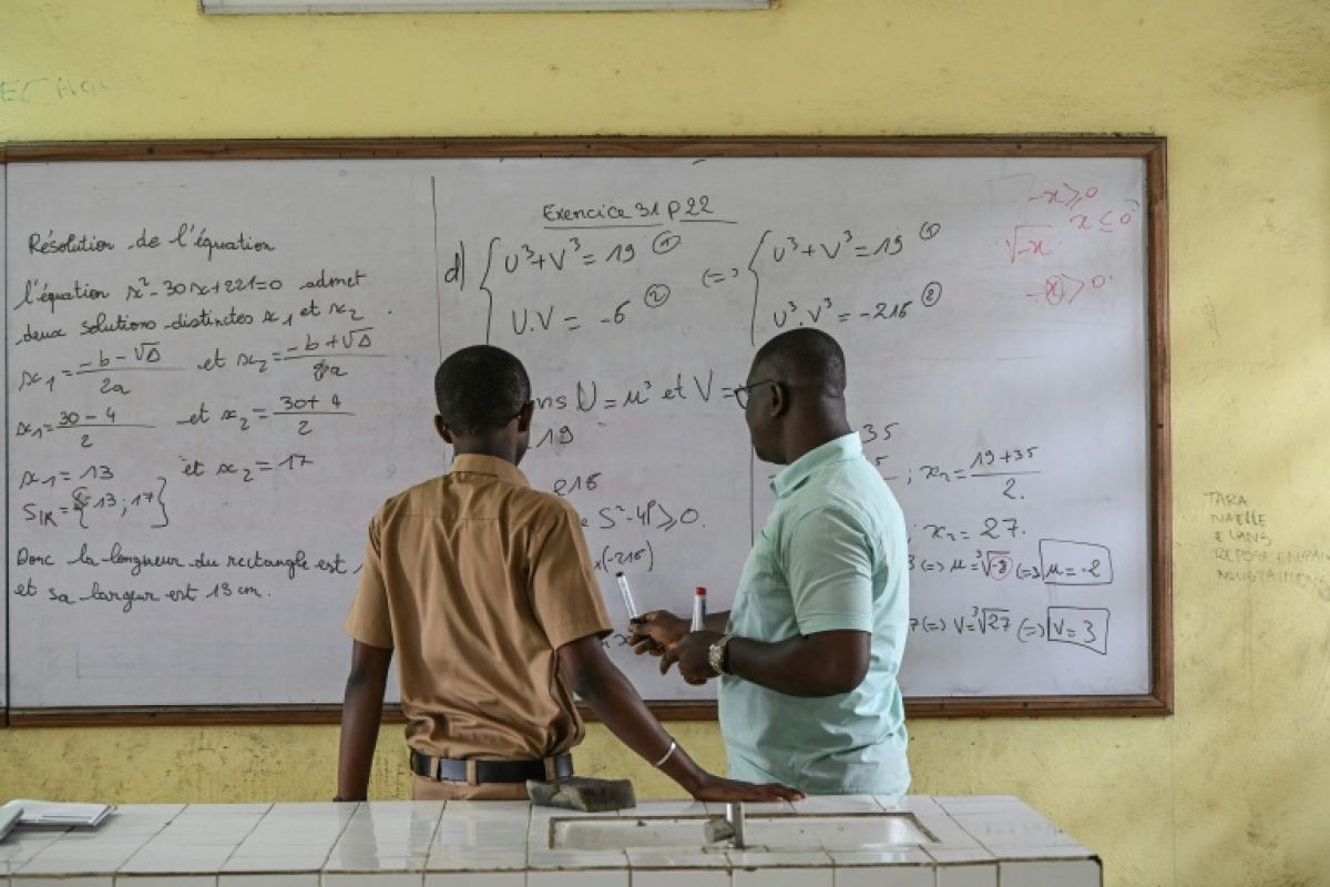 En Afrique de l'Ouest, les filières scientifiques se vident et les futurs ingénieurs se font rares