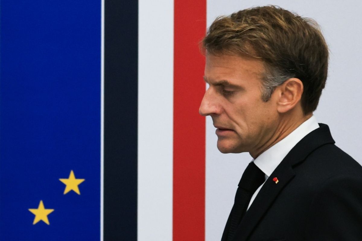 Après les pillages, l'exécutif tente de reprendre la main face à la colère