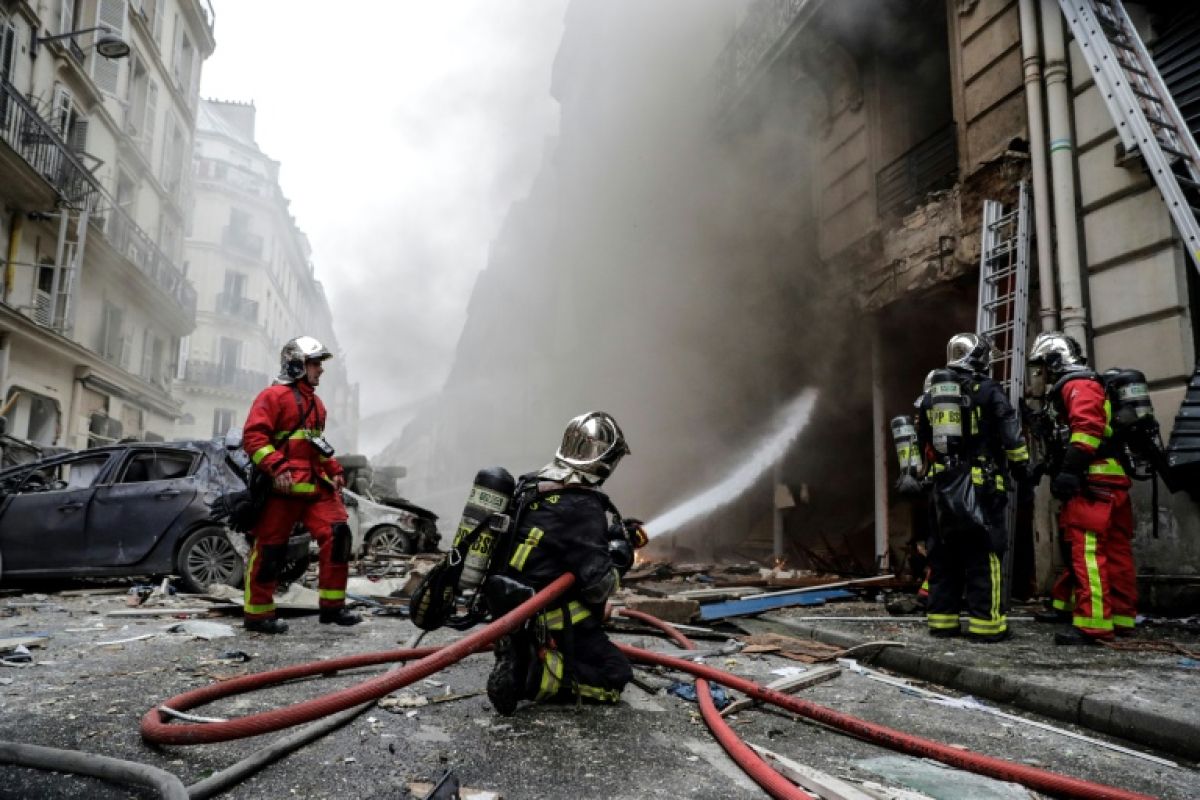 Rue de Trévise, des experts défendent la piste du sol détrempé