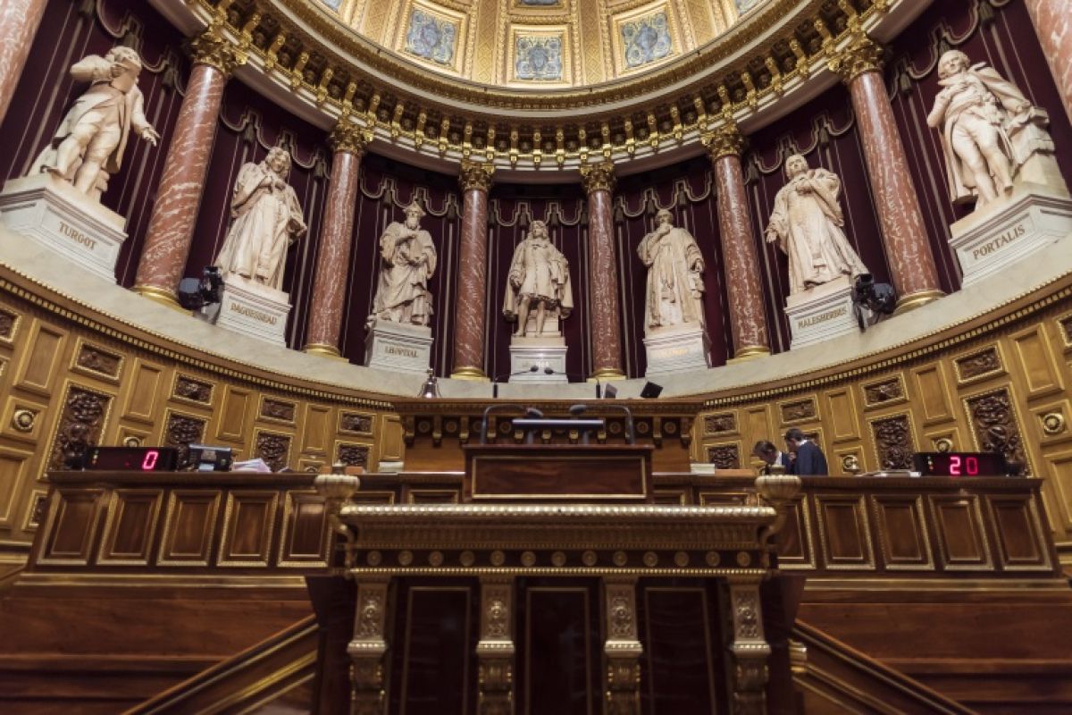 Le camp autonomiste corse quitte la table et le Sénat rejette la réforme