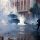 Tirana bascule dans la violence nocturne et Edi Rama dénonce des mains étrangères