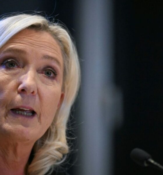 Marine Le Pen défie Bruxelles sur le budget européen