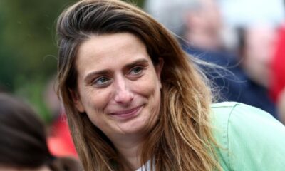 Marine Tondelier reprend sa campagne et demande qu'on lâche enfin la grappe aux femmes