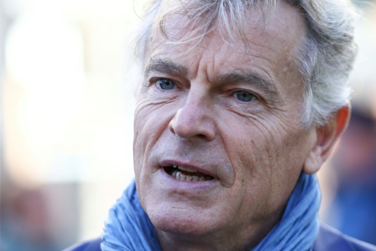 Roussel veut faire pression sur le gouvernement avant le budget 2027