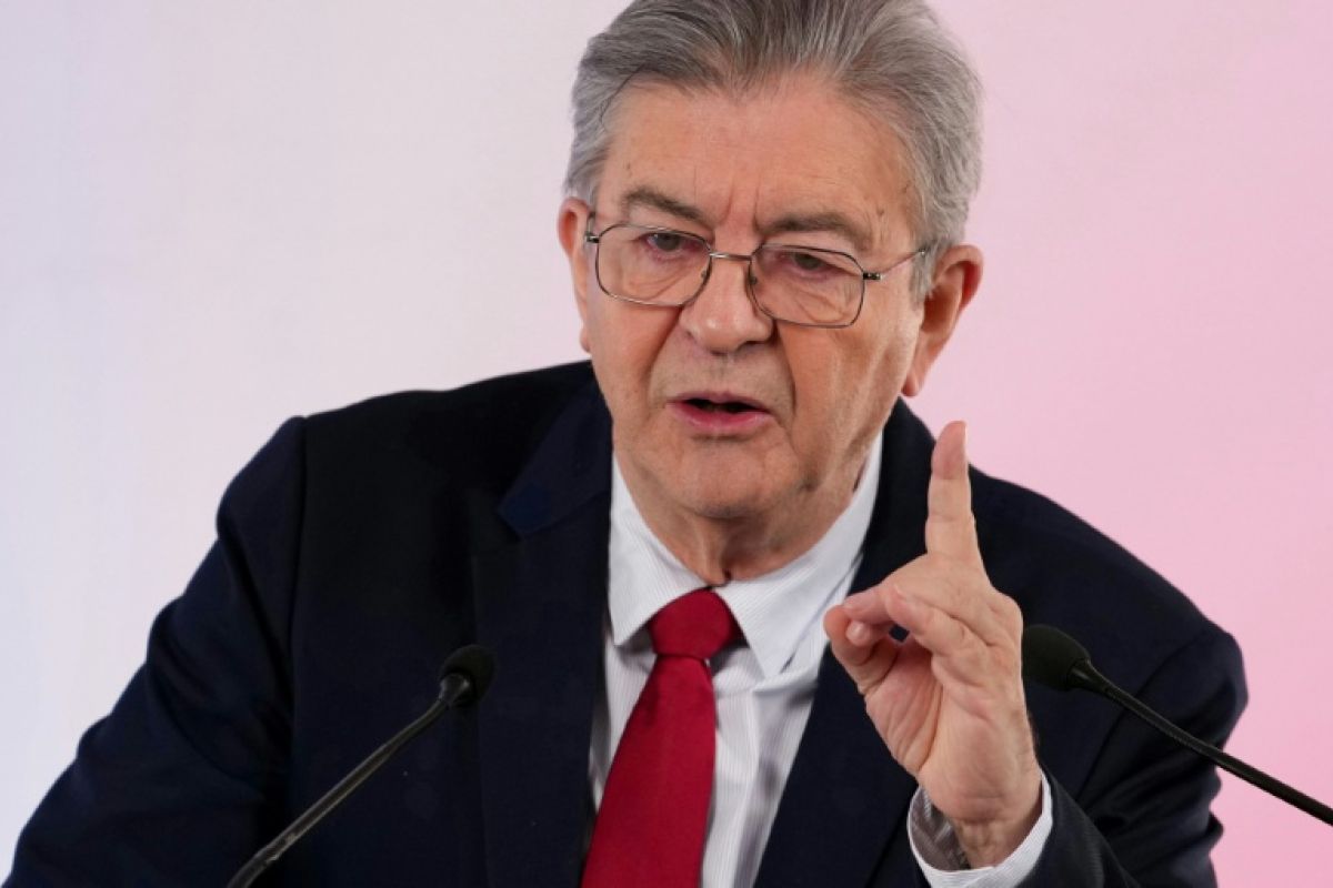 Mélenchon veut changer le patron de Bpifrance et faire gonfler l'épargne des Français