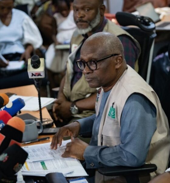 Ebola au Nigeria la chasse aux contacts s’étend