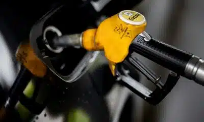 La pompe s'envole et la France change de trajet