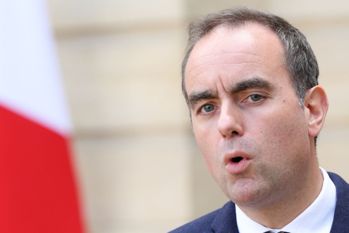 Les départements claquent la porte du congrès et laissent le gouvernement sur le seuil
