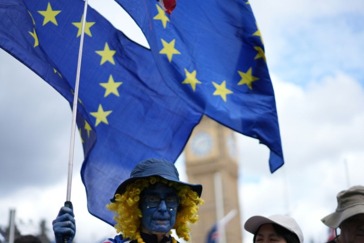 Londres évoque un retour dans l'UE et Bruxelles reste de marbre